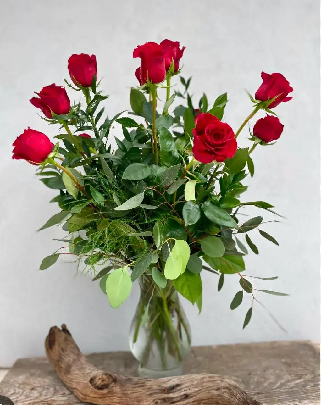 Classic Dozen Roses
