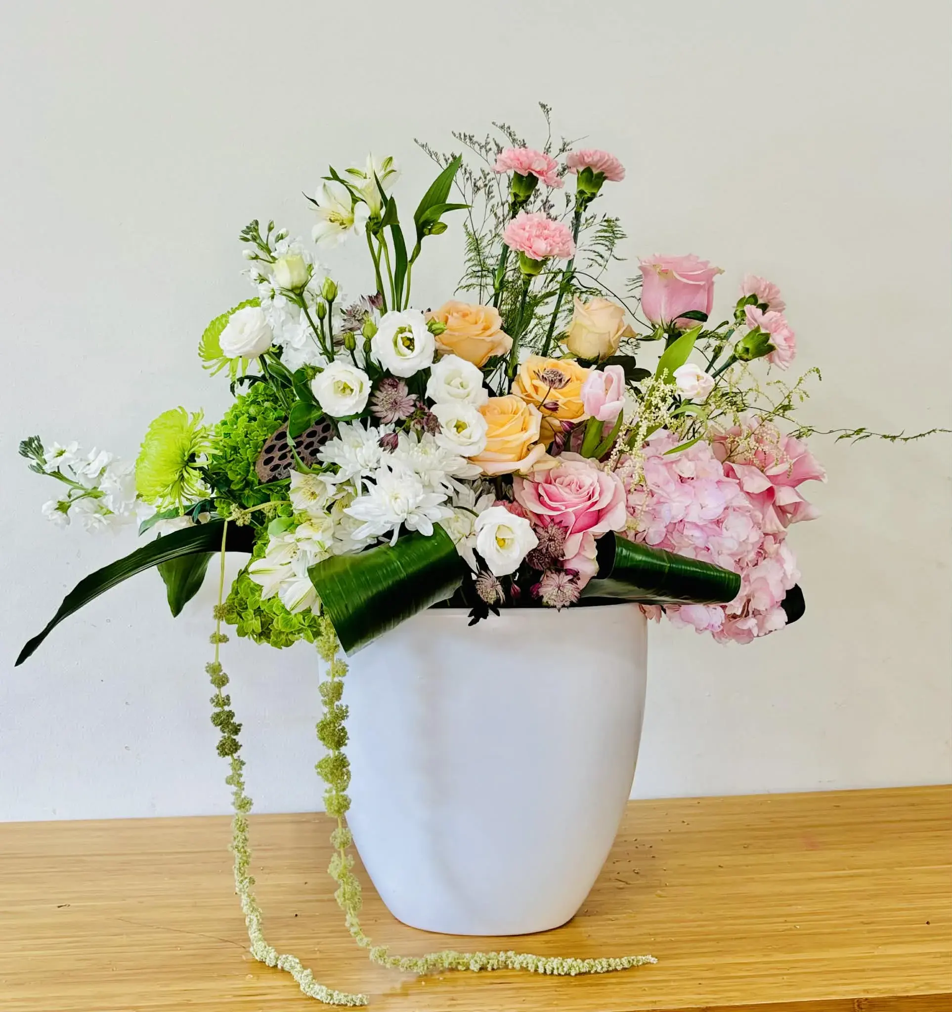 Interior floral design by Zhanna